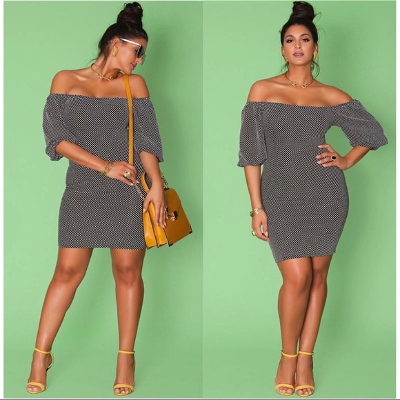 Rue 107 Dresses & Skirts - Rue 107 Bell Dress